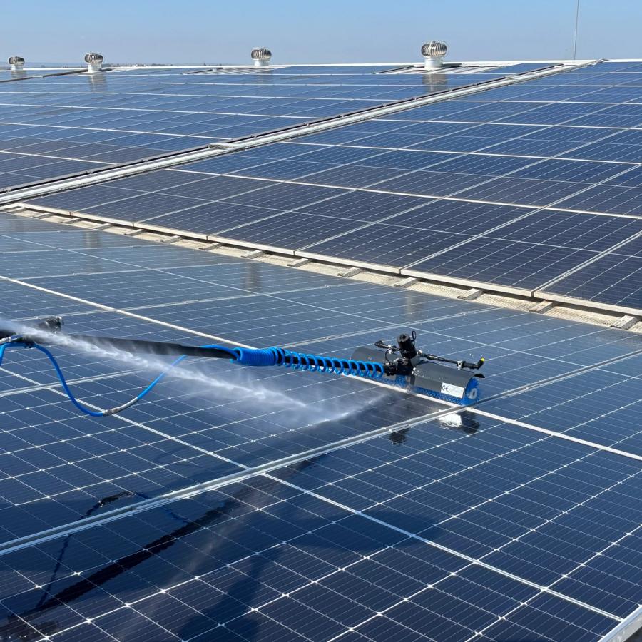 mantenimiento-limpieza-instalacion-autoconsumo