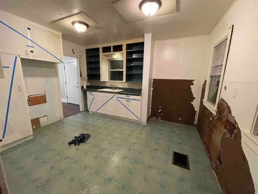 Complete Kitchen Remodel in South Seattle: Wall Removal, Peninsula, Heated Floors demo photo 3