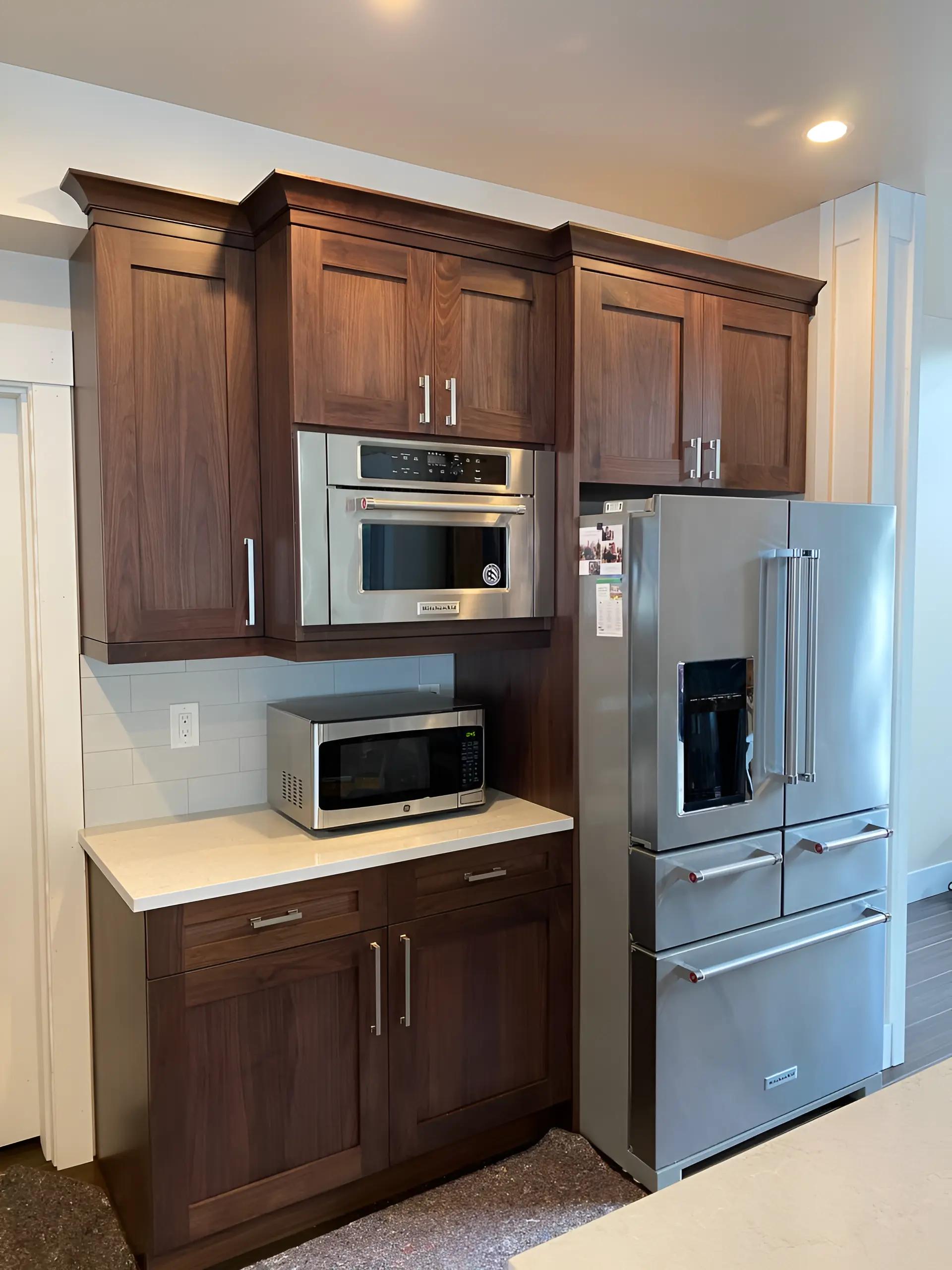 Kitchen Renovation & Cabinets