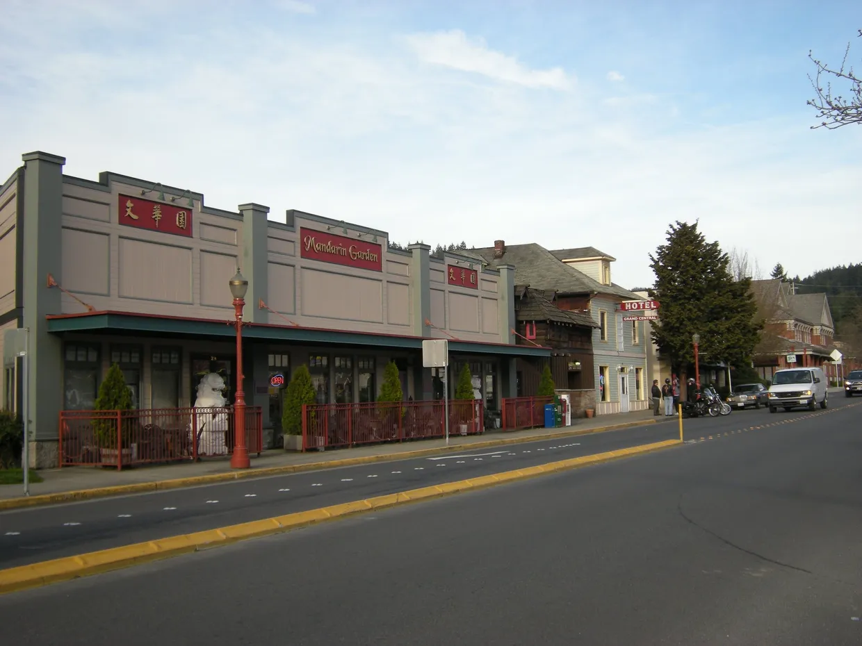 Historic storefronts on Front Street in downtown Issaquah