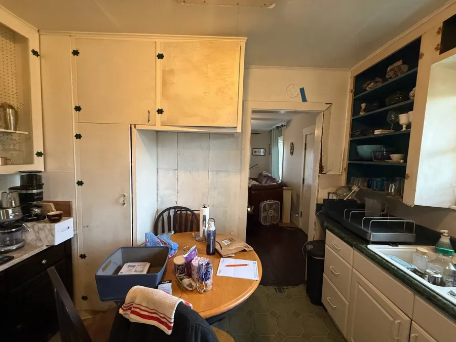 Complete Kitchen Remodel in South Seattle: Wall Removal, Peninsula, Heated Floors intro photo 2