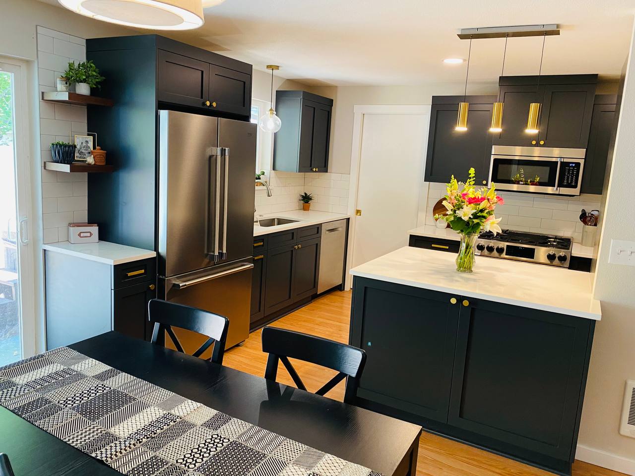 Espresso Shaker cabinets installed floor to ceiling in Bellevue