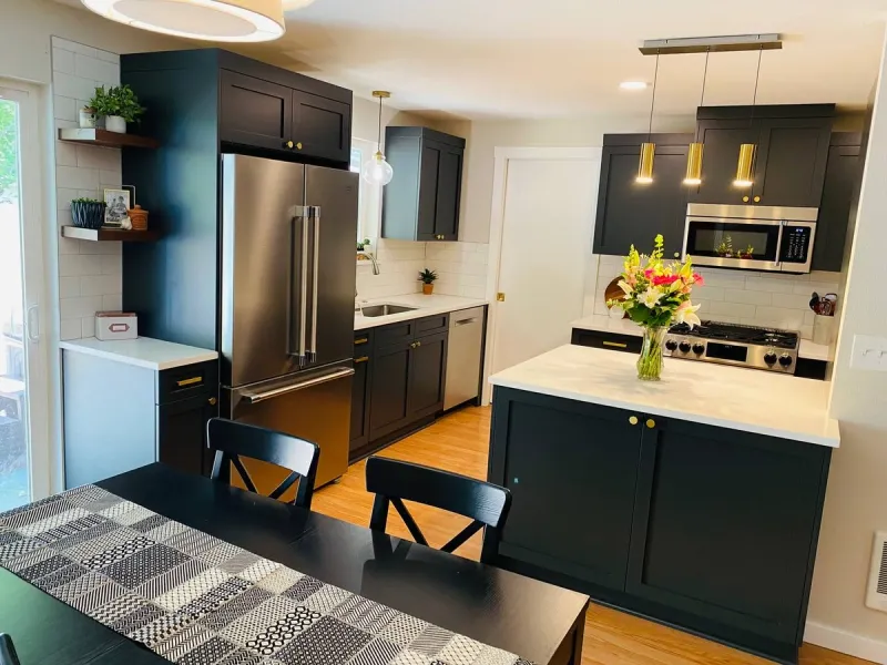 Kitchen in Bellevue, WA photo 2