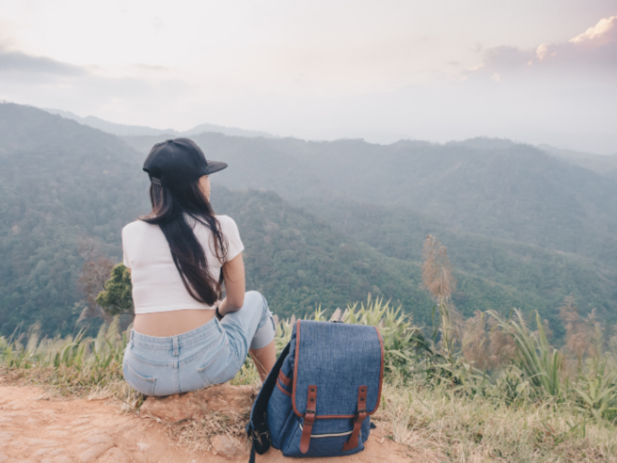Solo traveler, colorado springs solo travel, colorado springs girl mountain