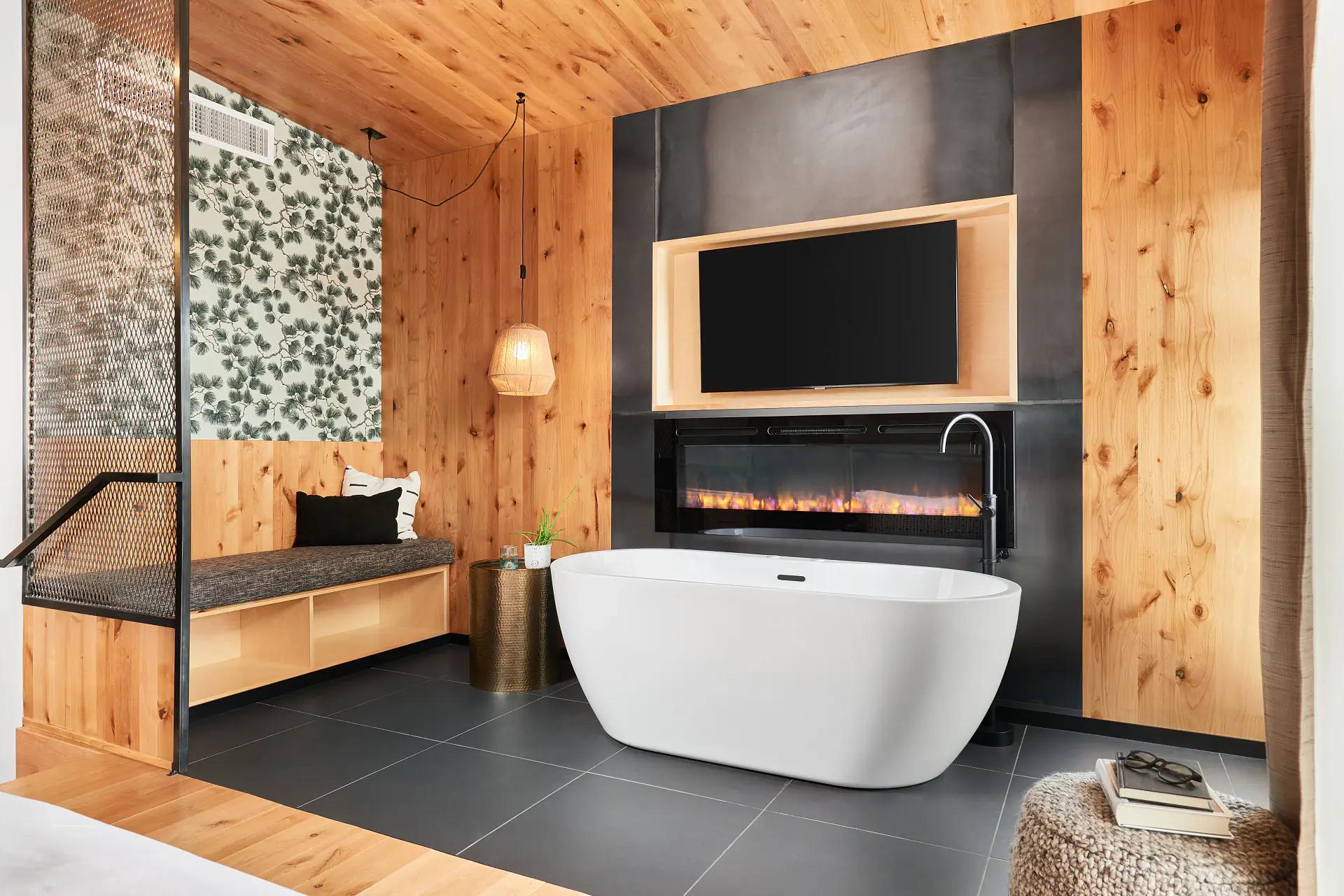 King Suite at Kinship Landing - Click to learn more