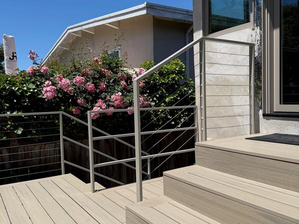 El Cerrito Mixed Cable Rail and Horizontal Slat Railings