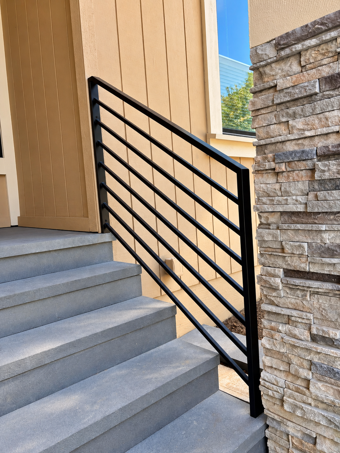 Pleasant Hill Horizontal Slat Stair Railing