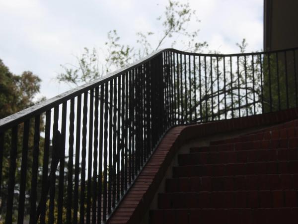 Railing 2