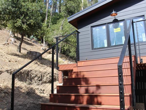 Montclair Stair Cable Rail and Deck Guardrail Fascia Mounted