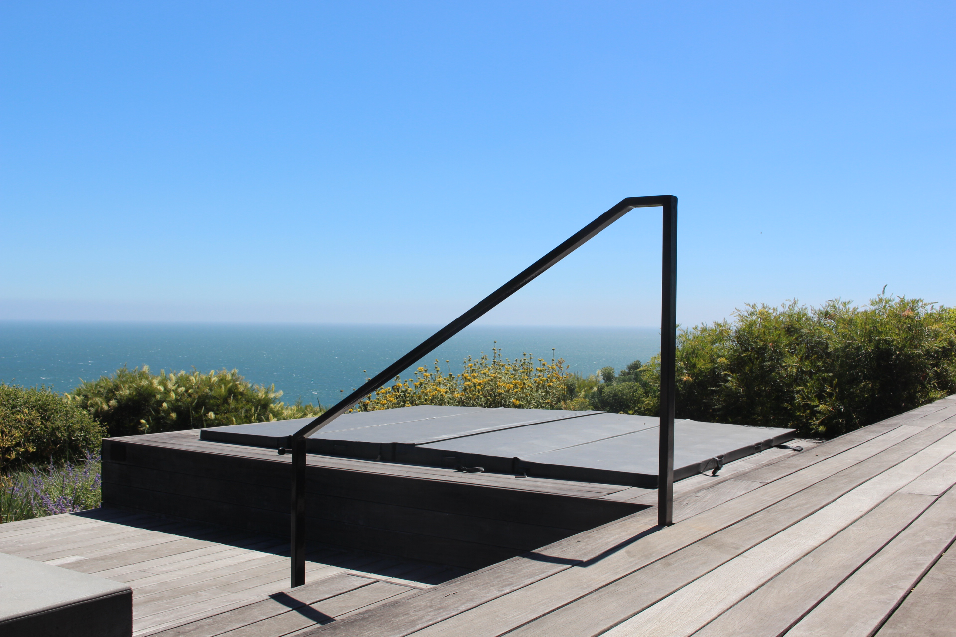 Hidden / Internal / Concealed : Fascia Mounted Handrail