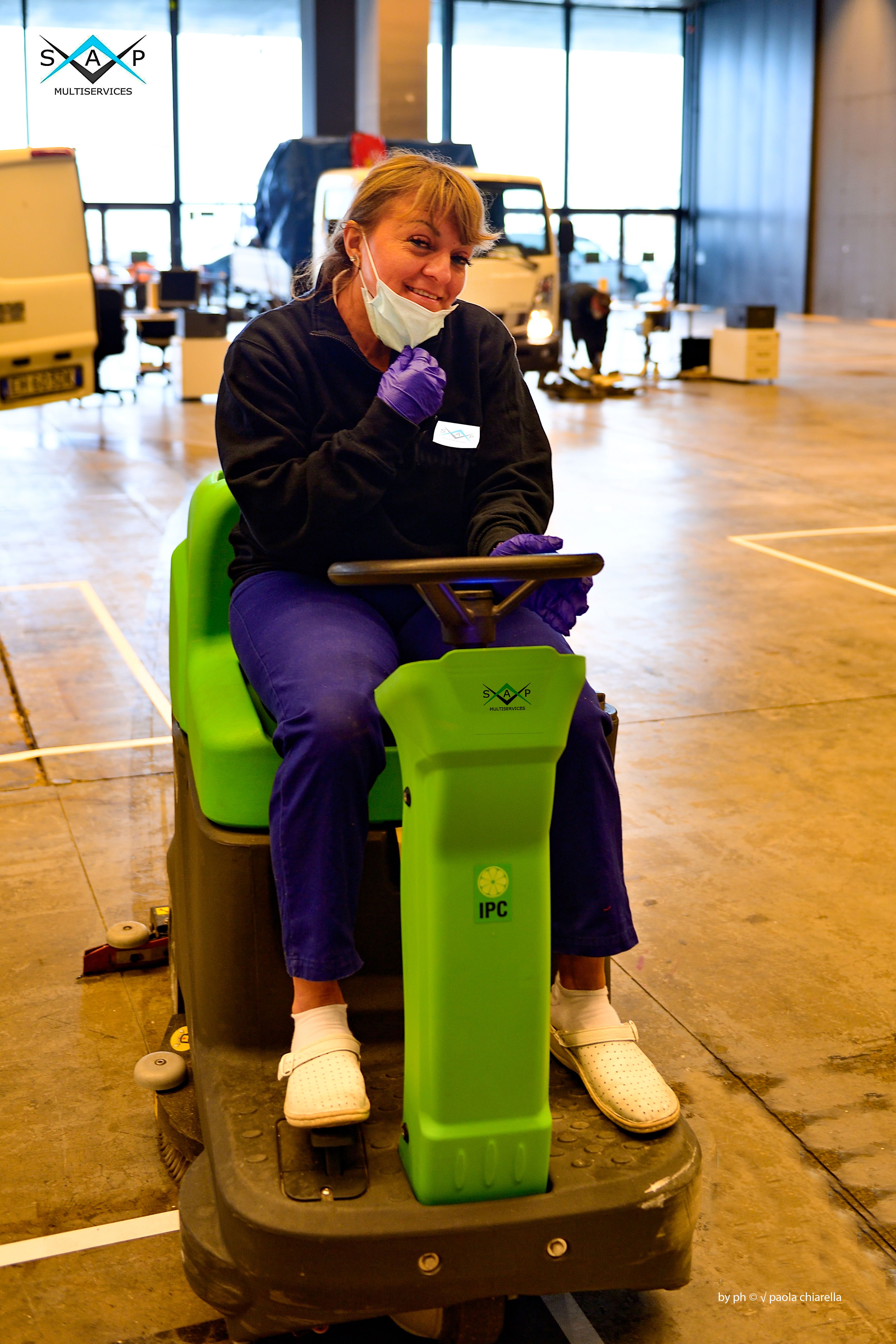 Pulizia con macchinari