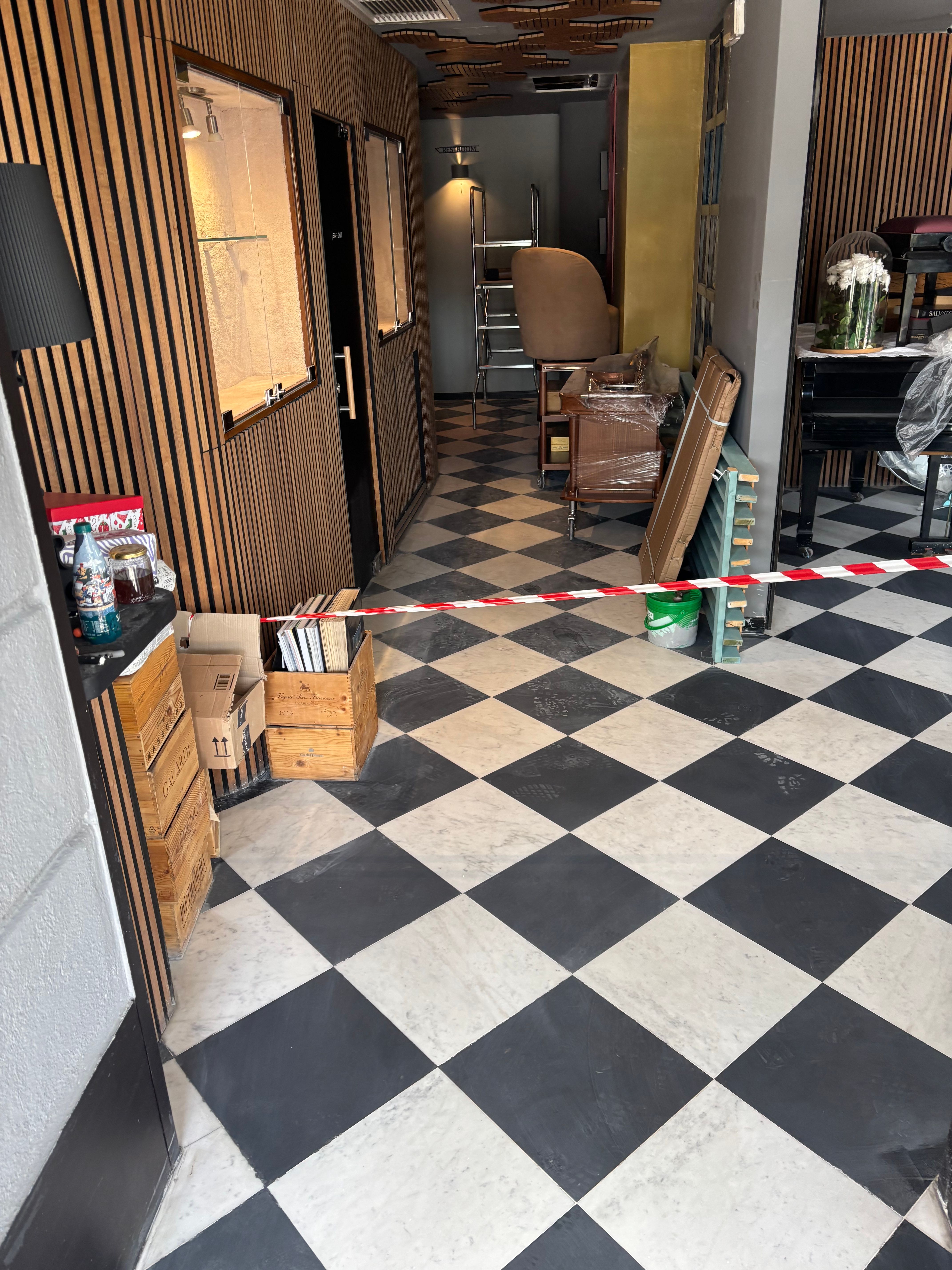 Trattamento pavimento hotel