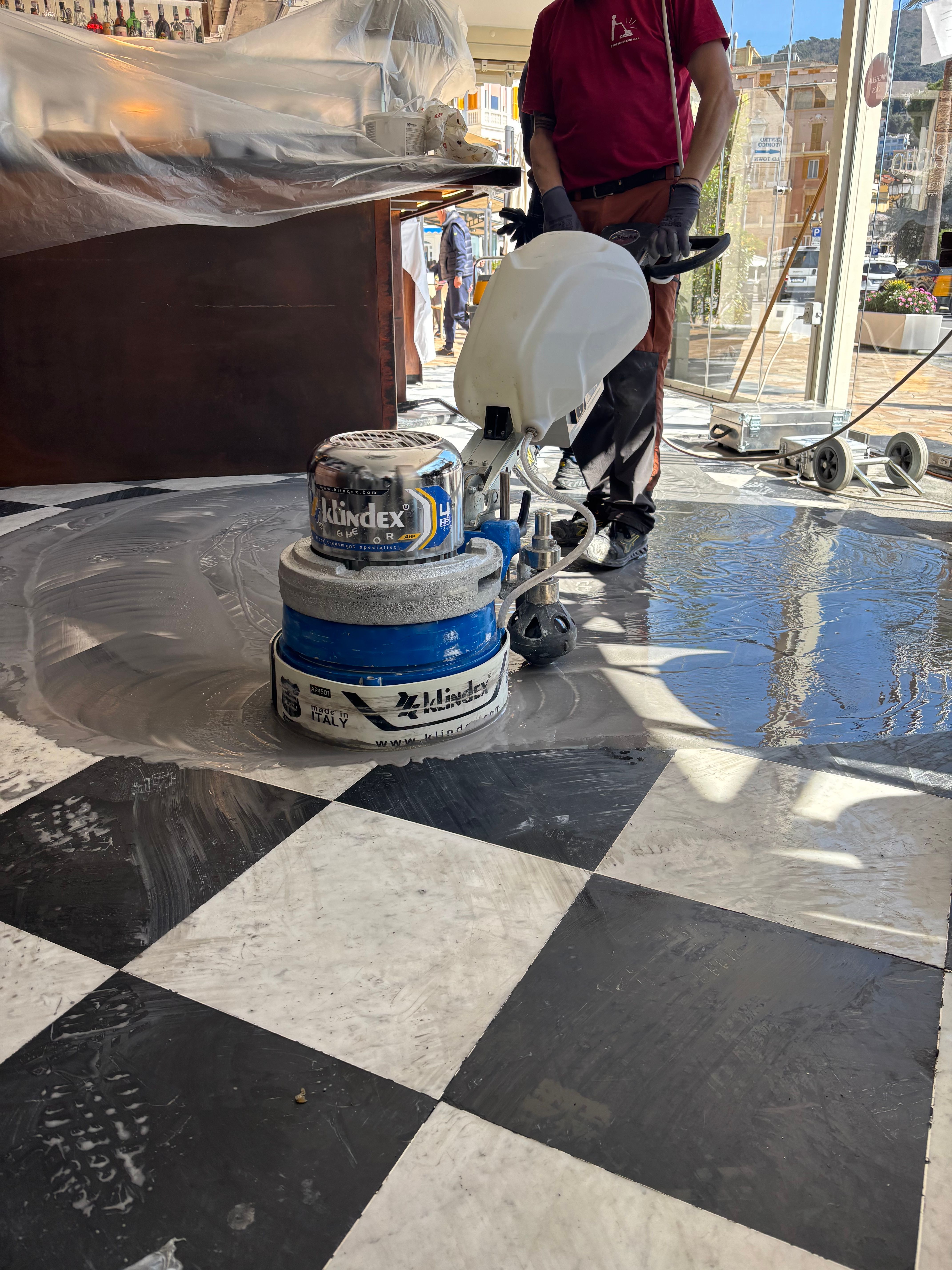 Diamantatura hotel - pavimento