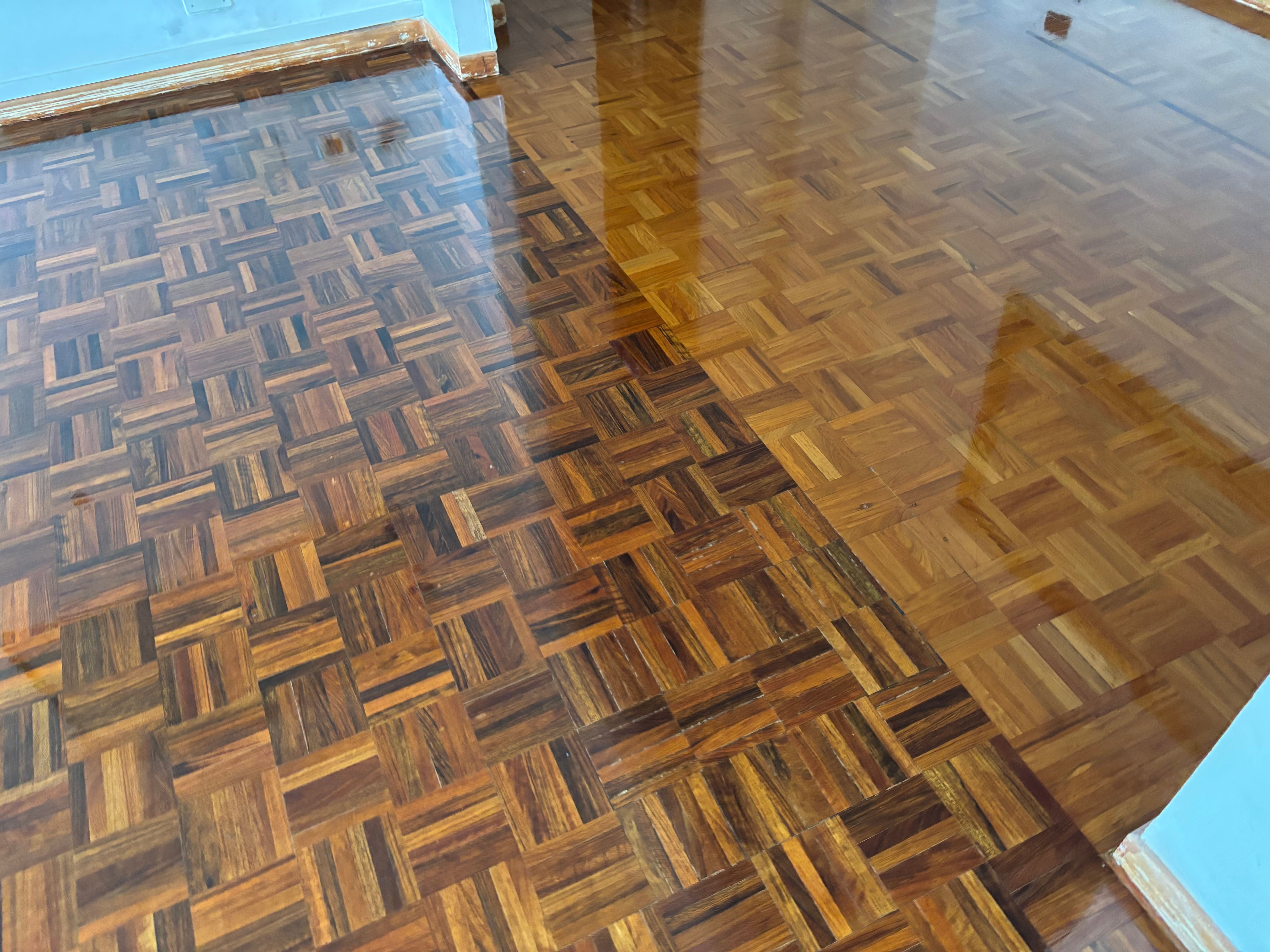 Trattamento pavimento in legno