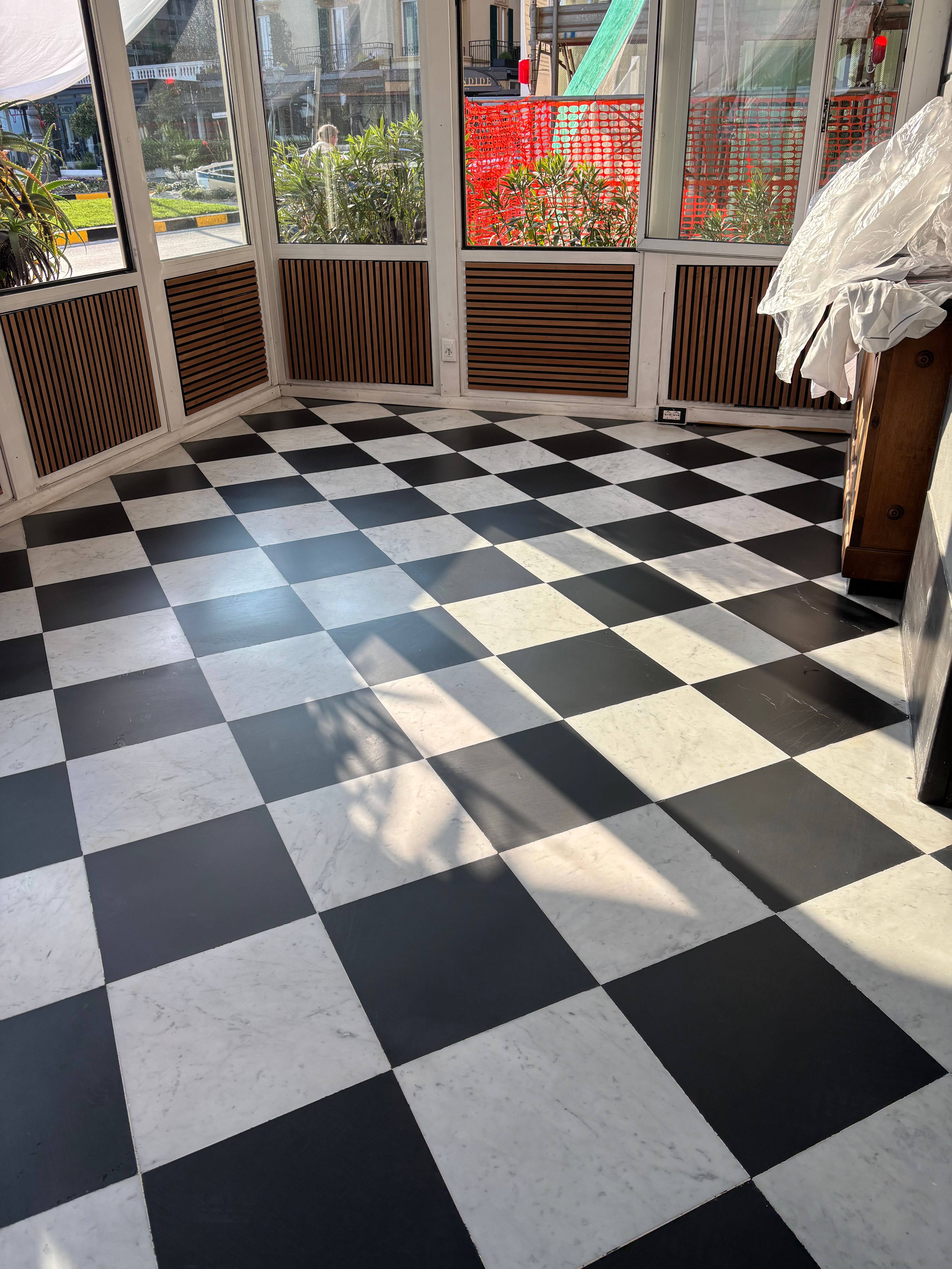 Lucidatura hotel - corridoio