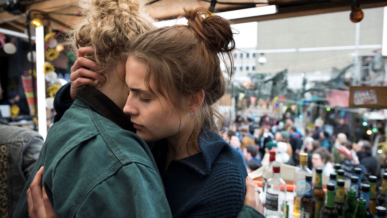 Und Morgen Die Ganze Welt / Angel Films