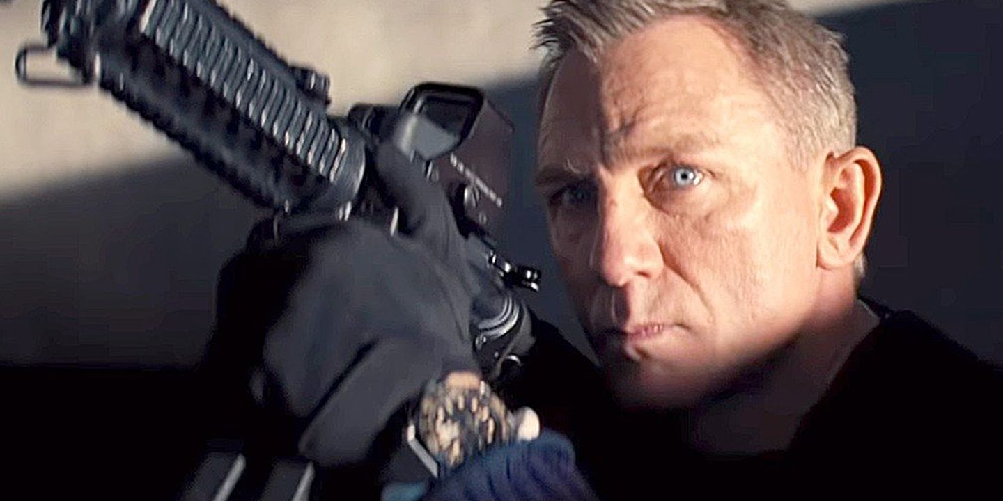 james-bond-with-gun_0.jpg