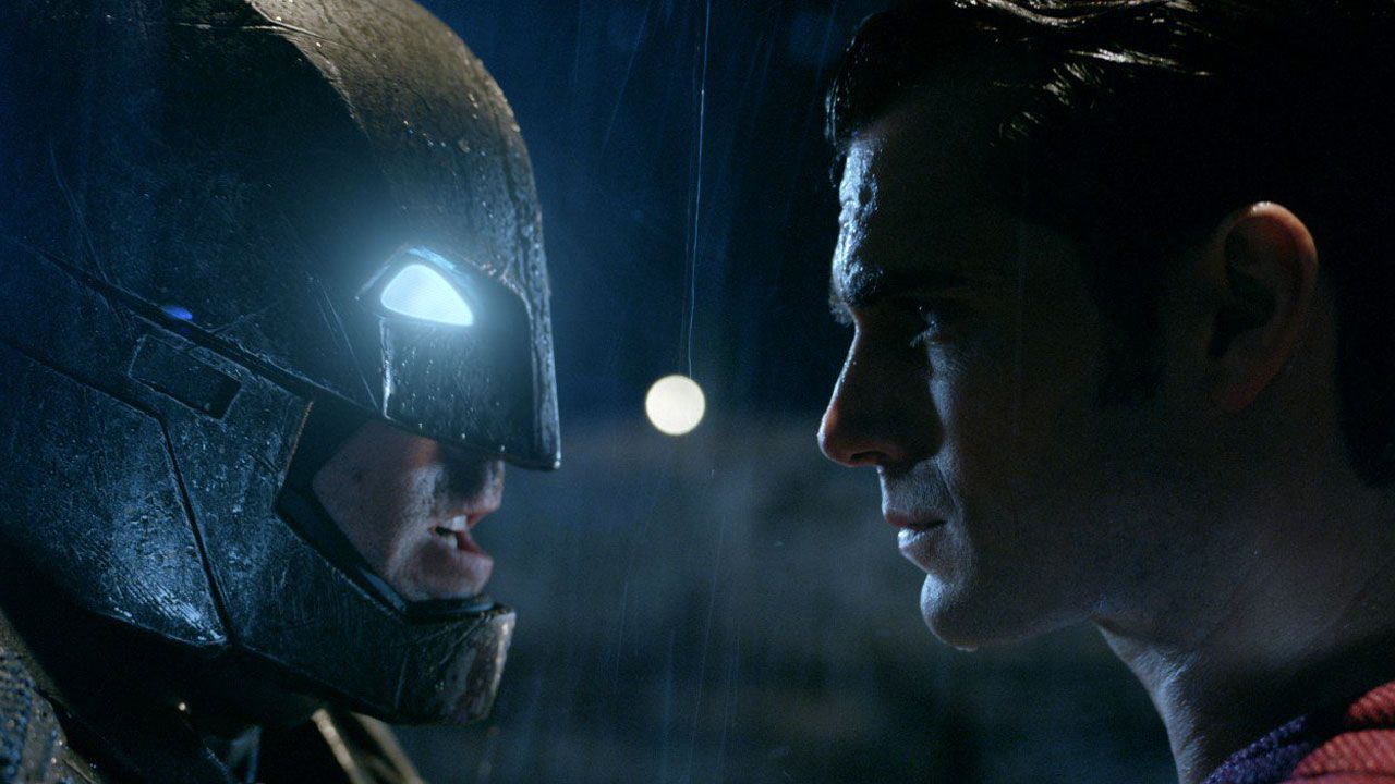 batmanvsuperman1280_2.jpg