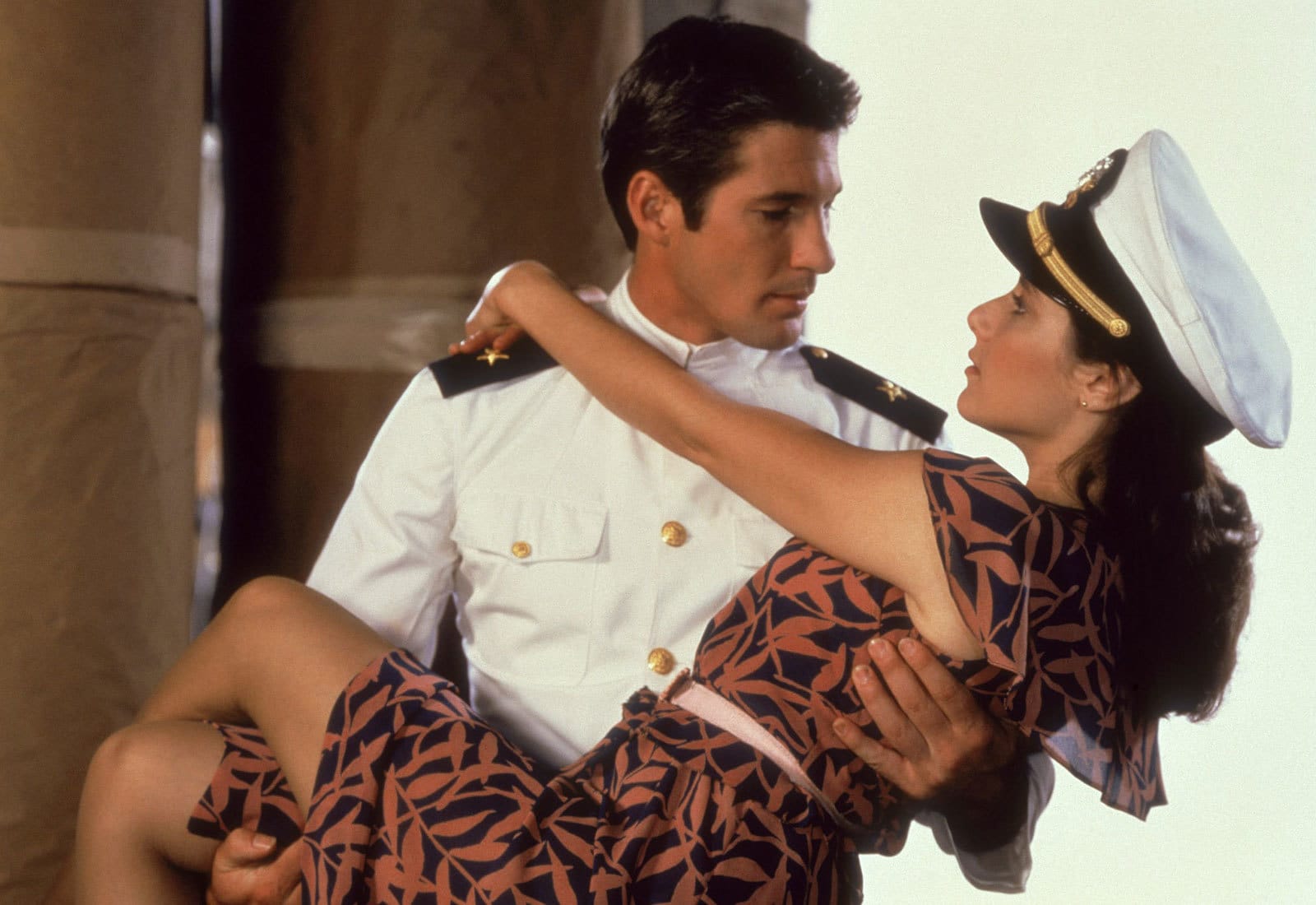 An Officer and a Gentleman / Paramount Pictures