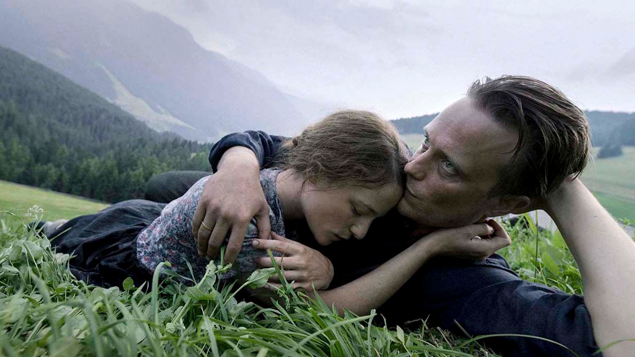 a_hidden_life-publicity_still-h_2019.jpg