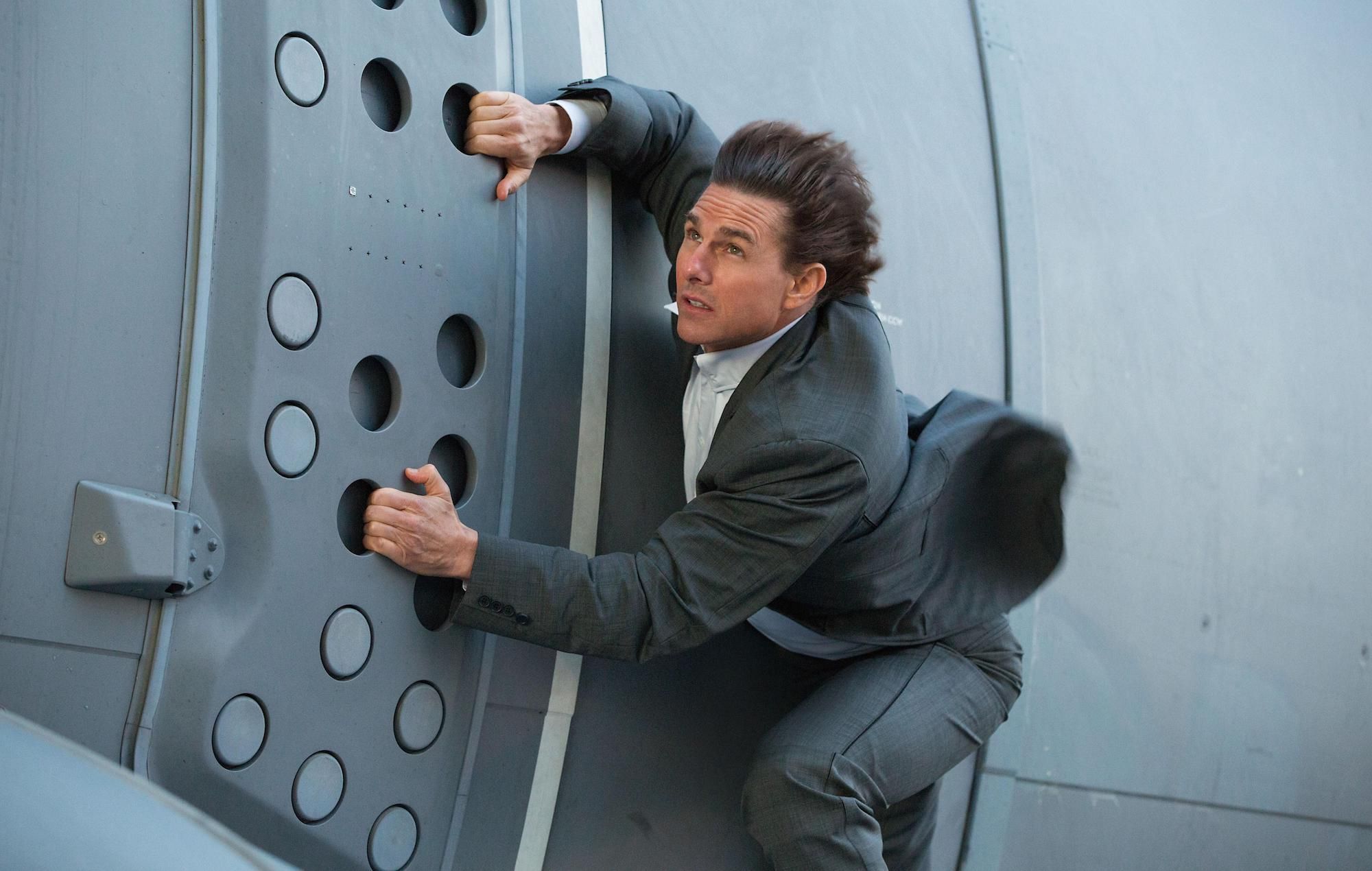tomcruise-missionimpossible4.jpg