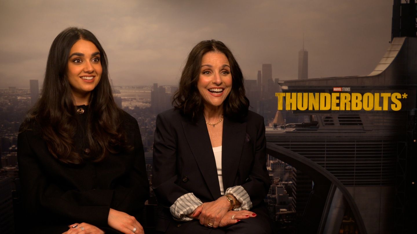 Geraldine Viswanathan & Julia Louis-Dreyfus