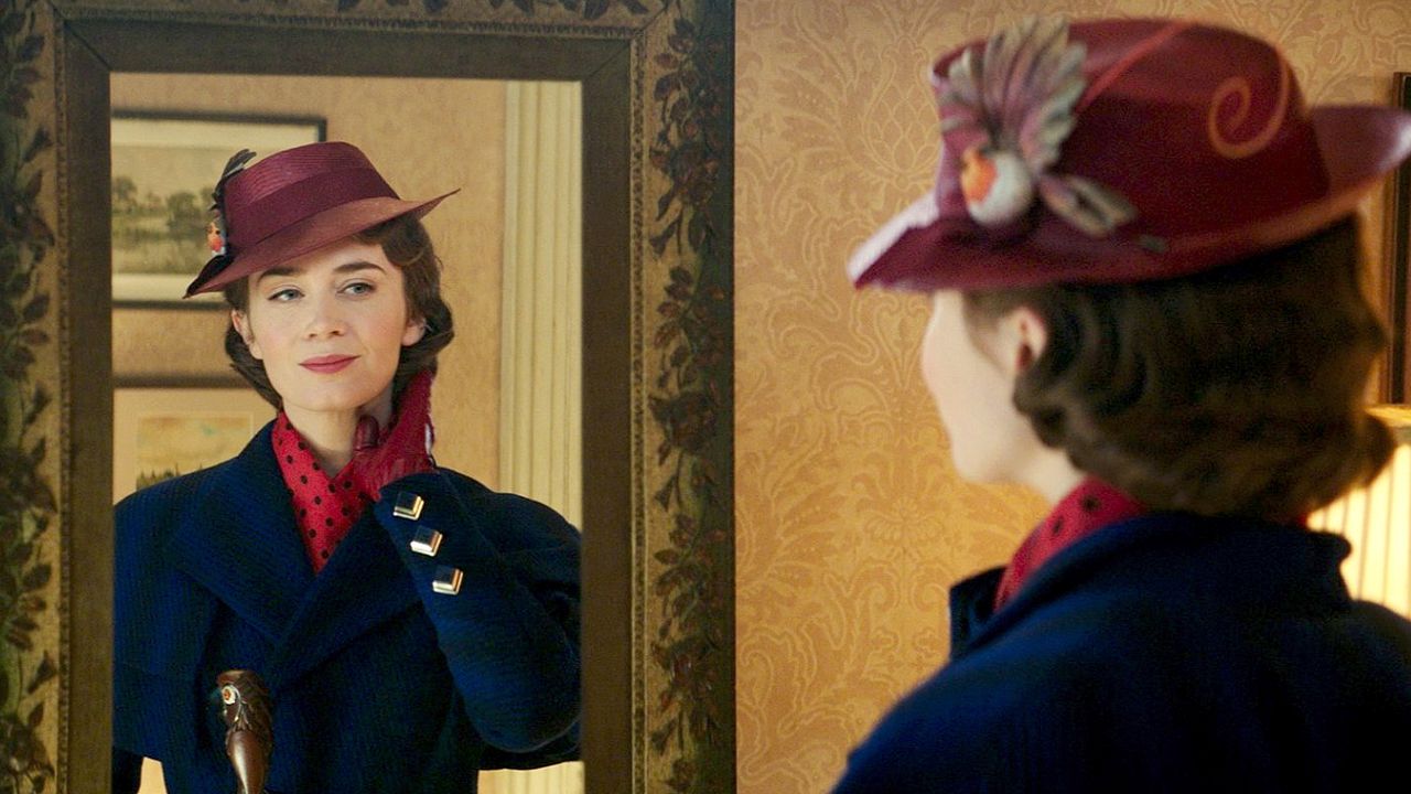 mary-poppins-returns-today-main-180917-05_5615b18bda0f98c4e75de2e4bd57c320.jpg