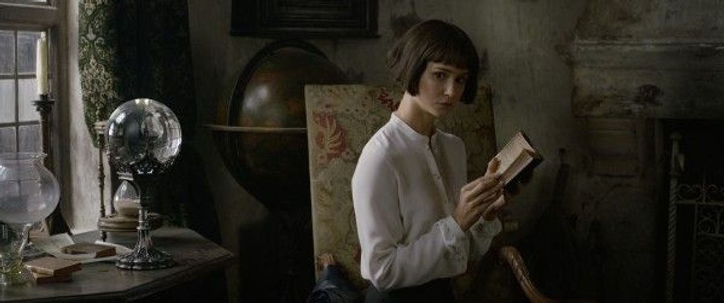 fantastic-beasts-the-crimes-of-grindelwald-katherine-waterston