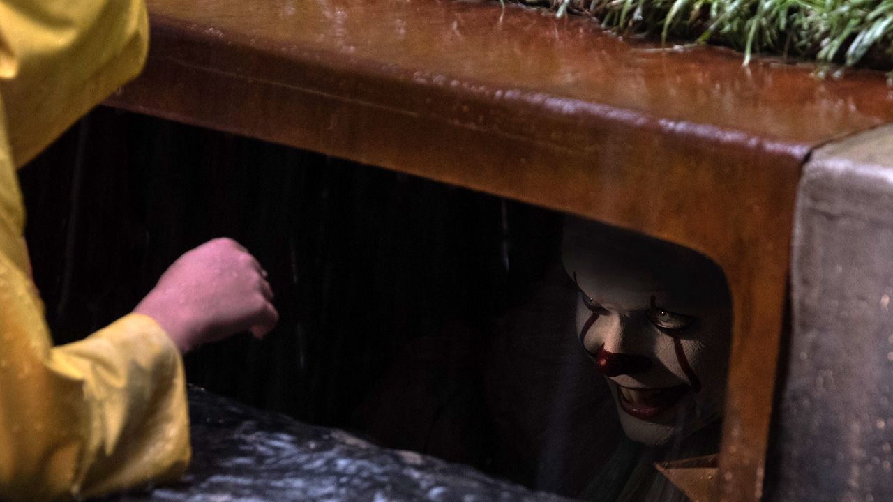 it-trailer2.jpg