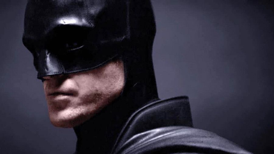 batman-robert-pattinson-color-manip_0.jpg