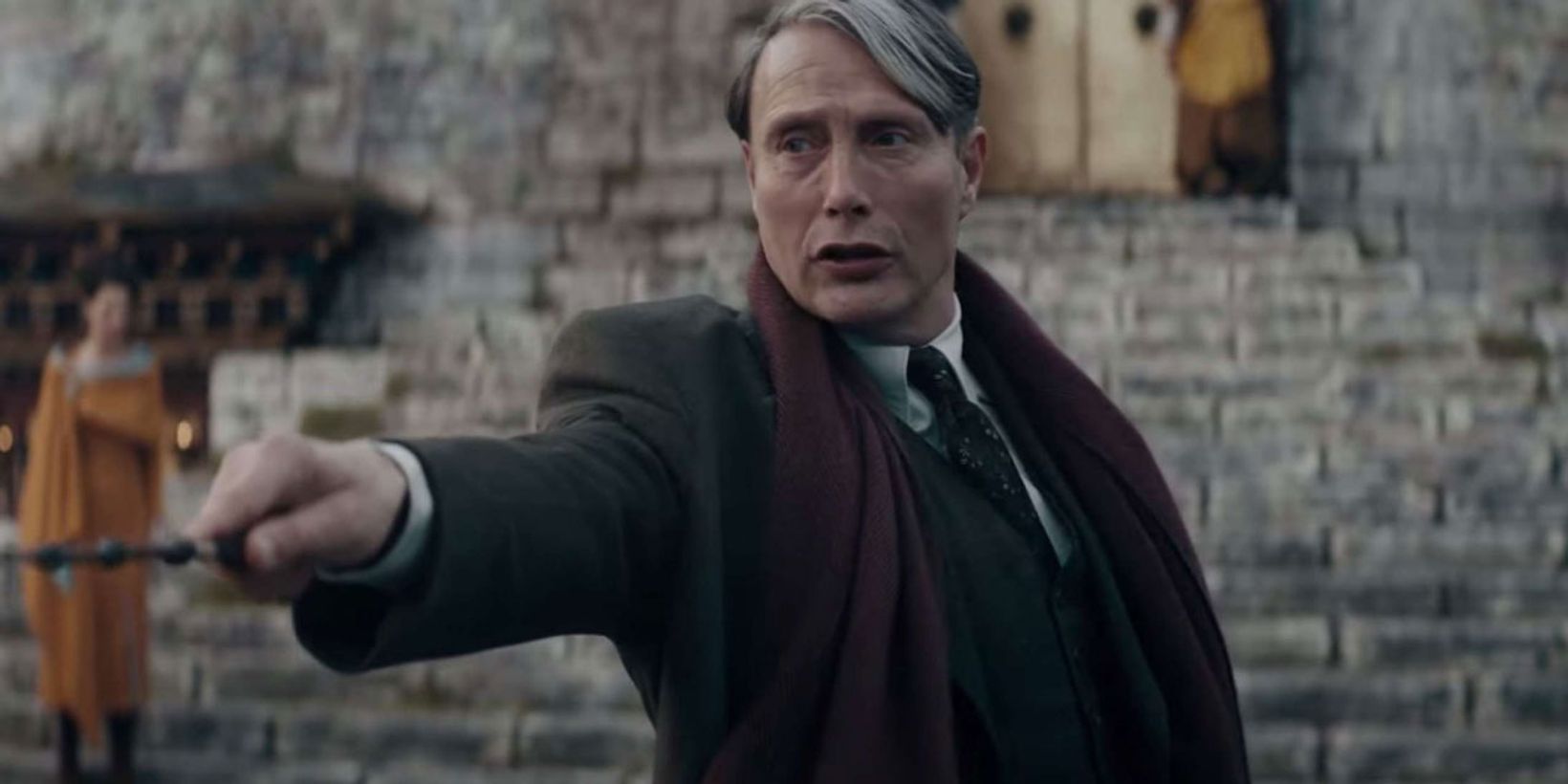 madsmikkelsen-grindelwald.jpg