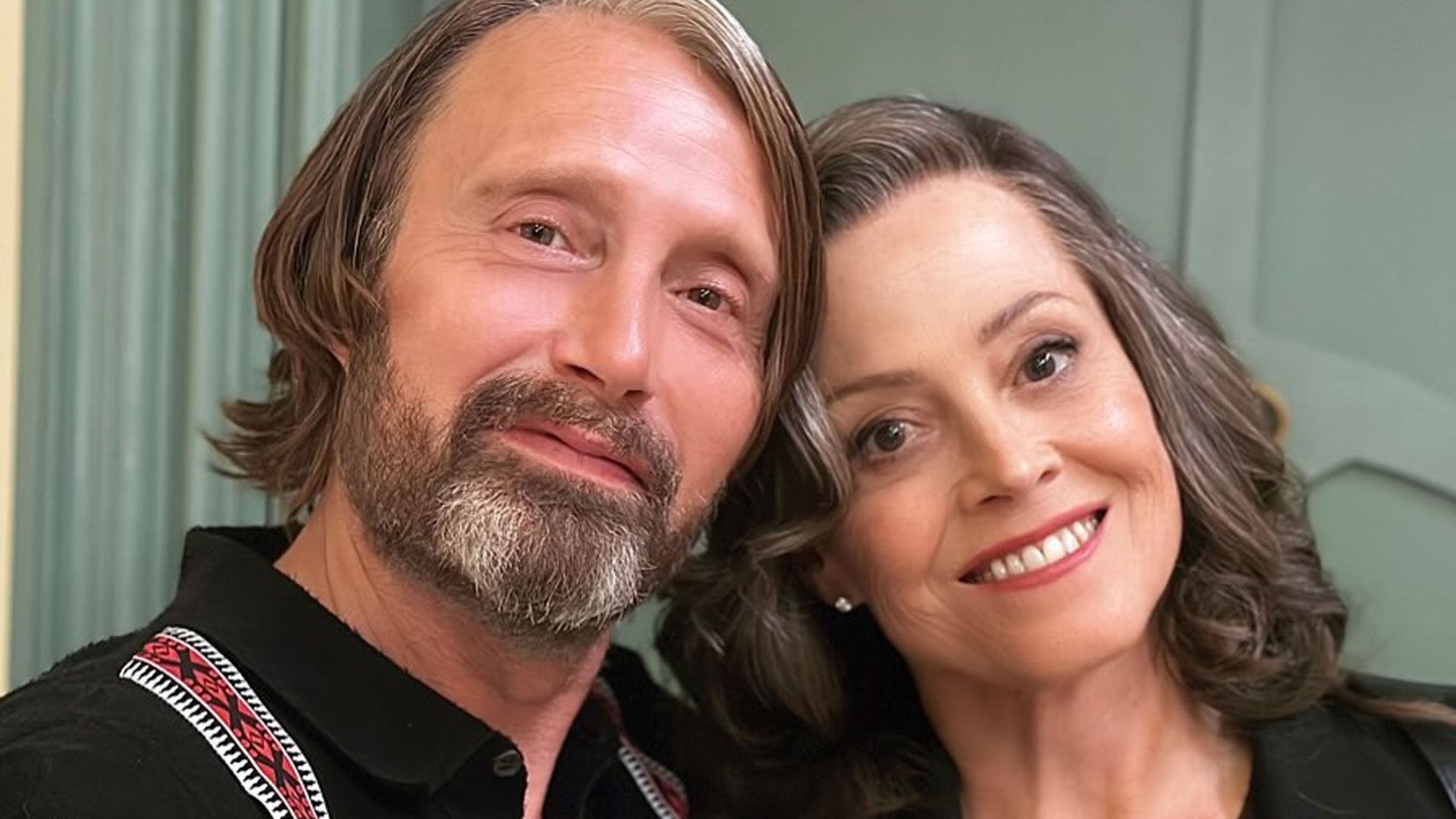 Mads Mikkelsen i 'Dust Bunny'