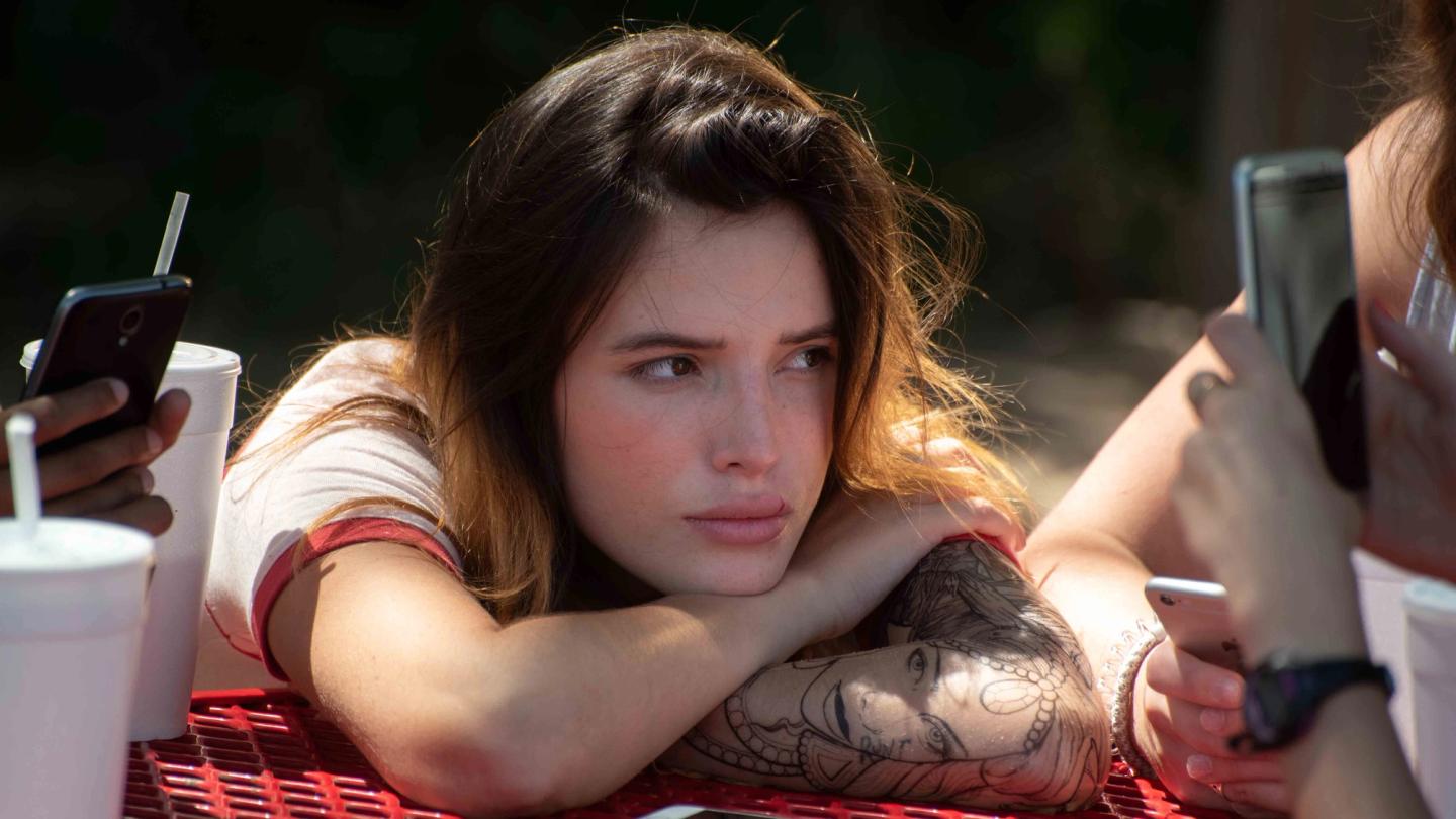 infamous_still_dsc_2613_bellathorne.jpg