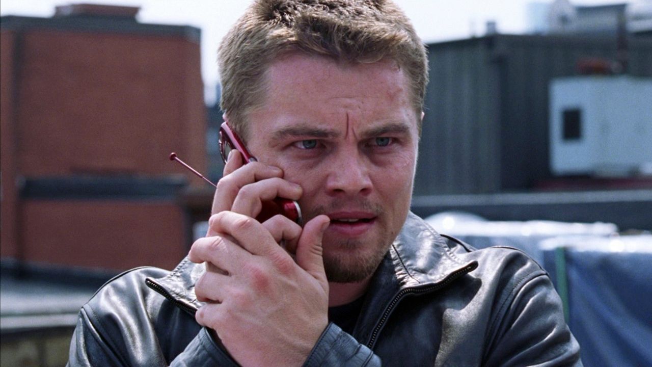 departed-dicaprio-phone-roof.jpg