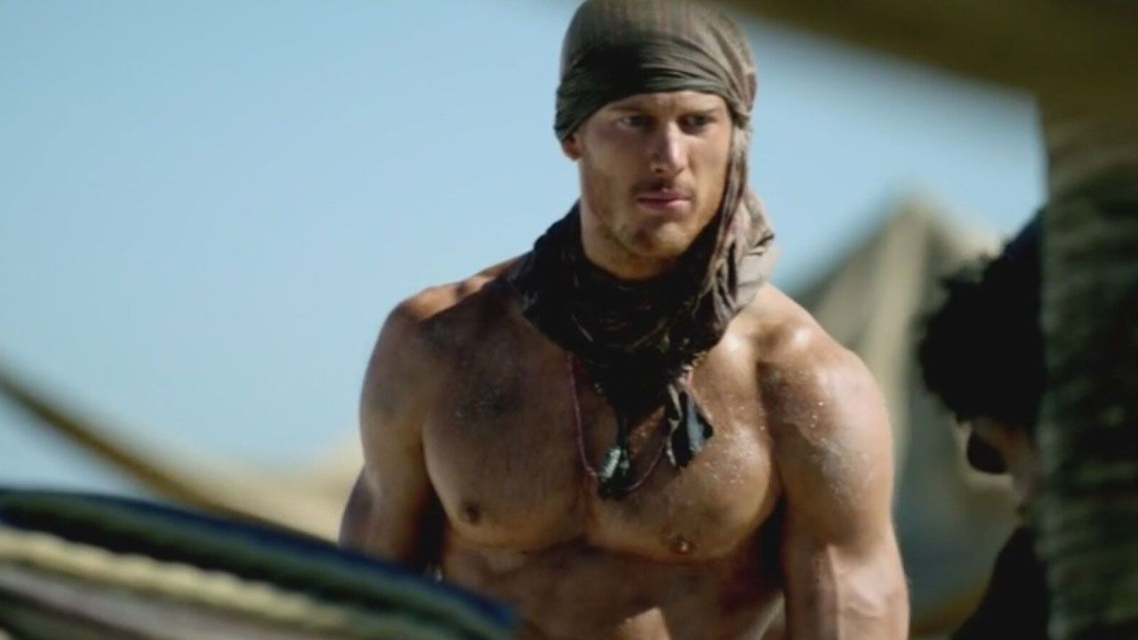 tomhopper.jpg