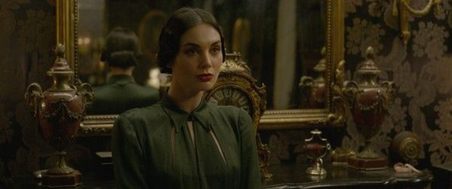 fantastic-beasts-the-crimes-of-grindelwald-rosier