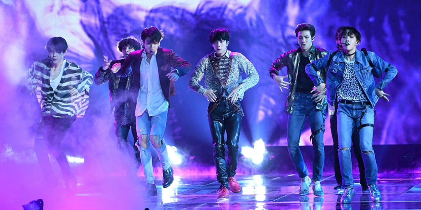 burn-the-stage-the-movie.jpg