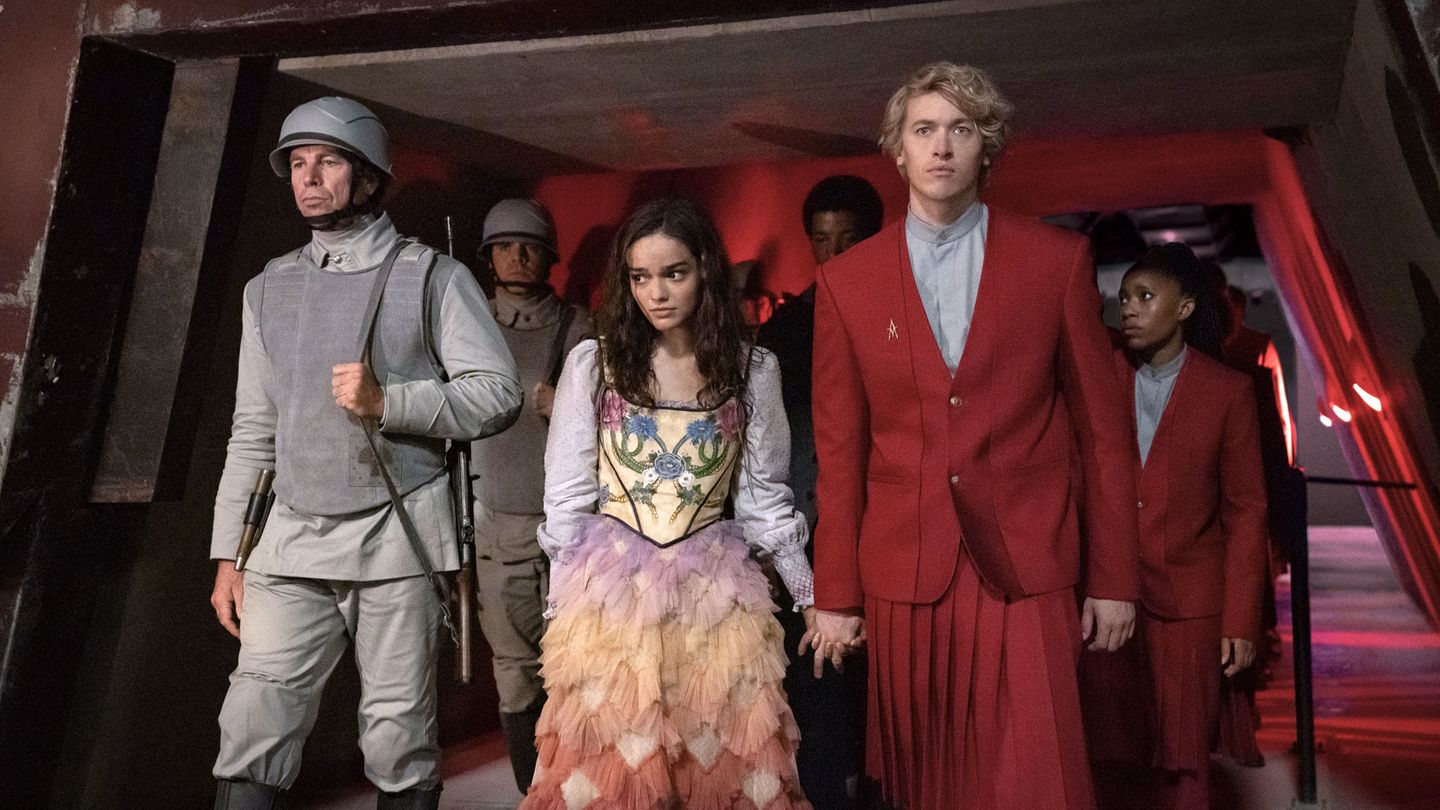 The Hunger Games: The Ballad of Songbirds and Snakes