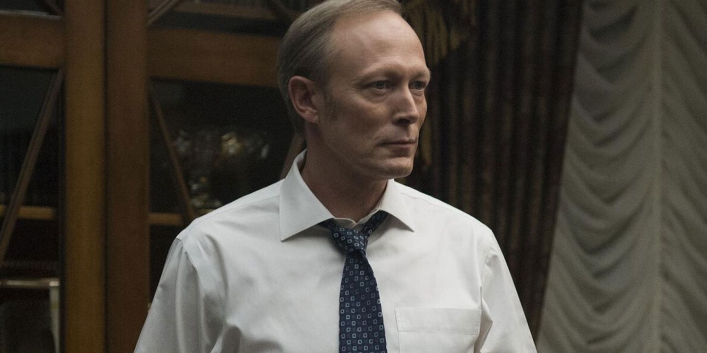 larsmikkelsen-houseofcards.jpg