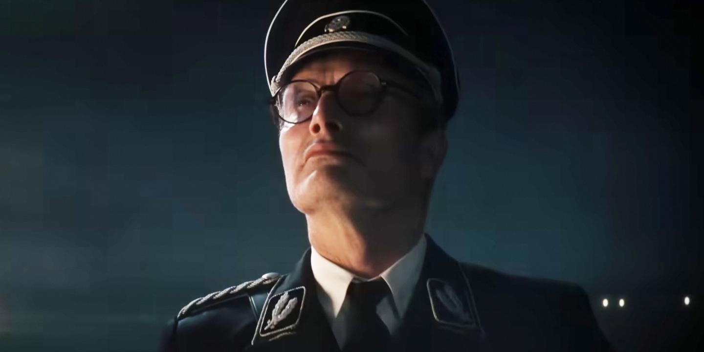 Mads Mikkelsen
