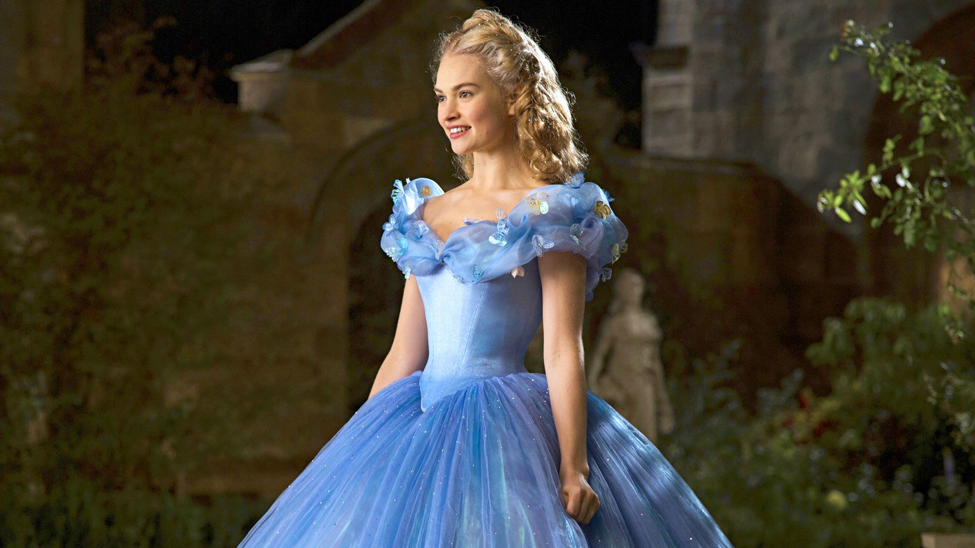 Cinderella / Walt Disney