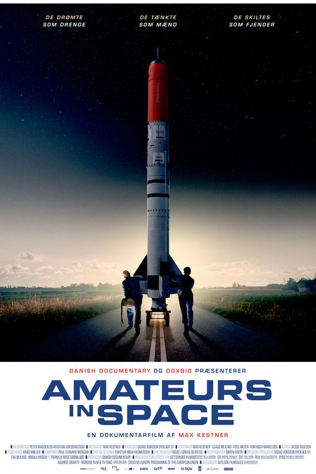 amateurs-still.jpg