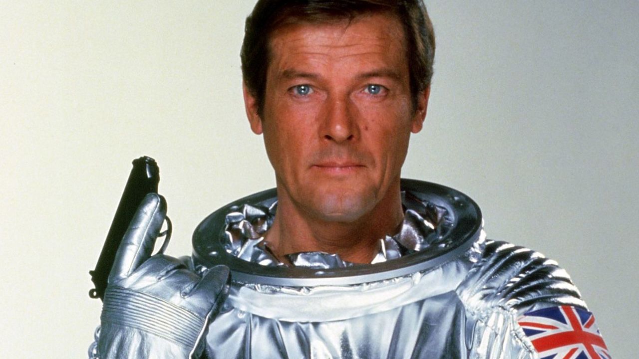 rogermoore.jpg