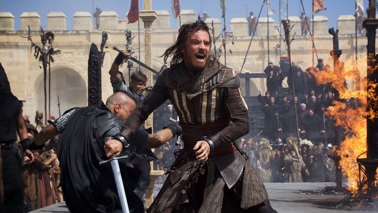 michael-fassbender-assassin.jpg