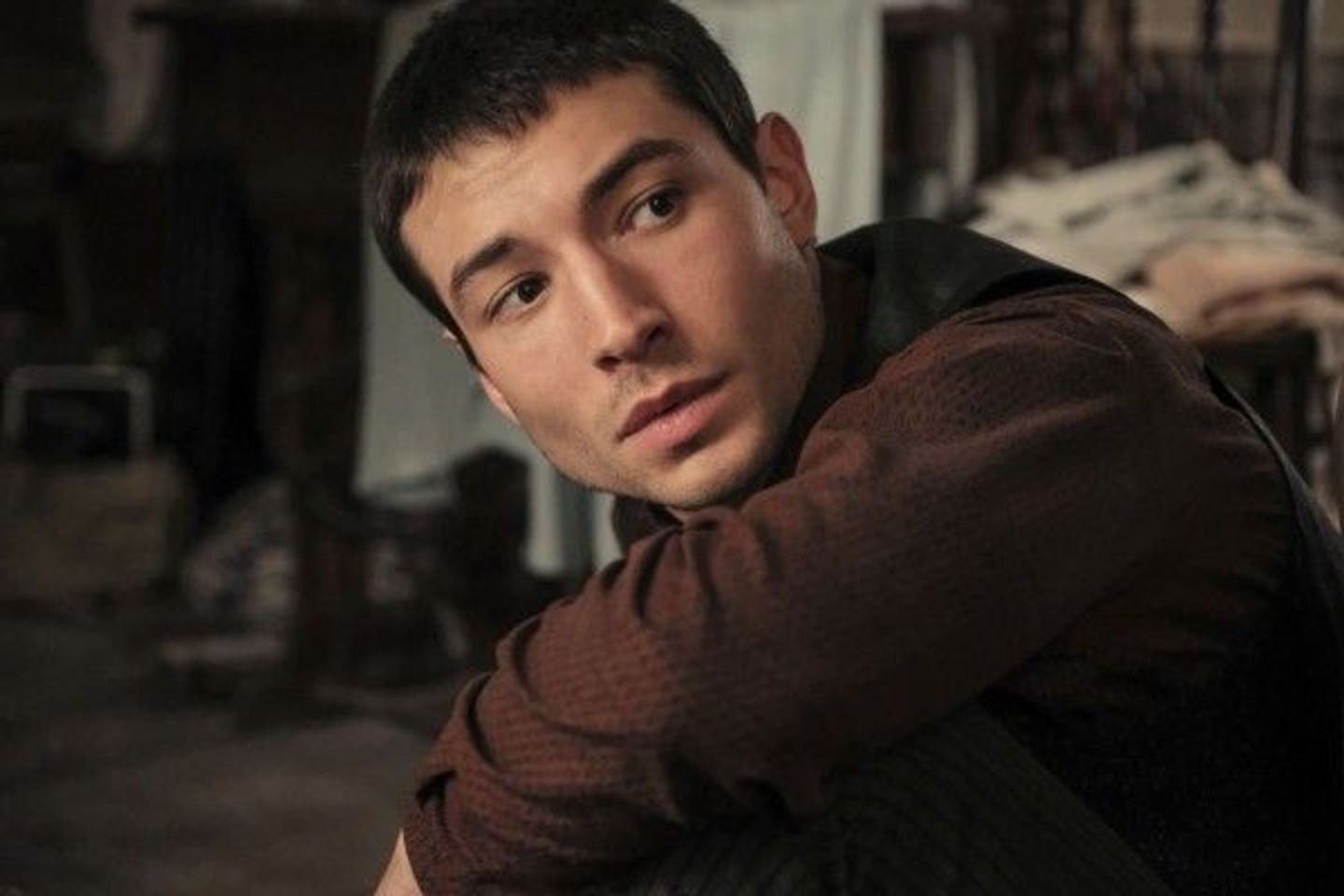 fantastic-beasts-the-crimes-of-grindelwald-ezra-miller