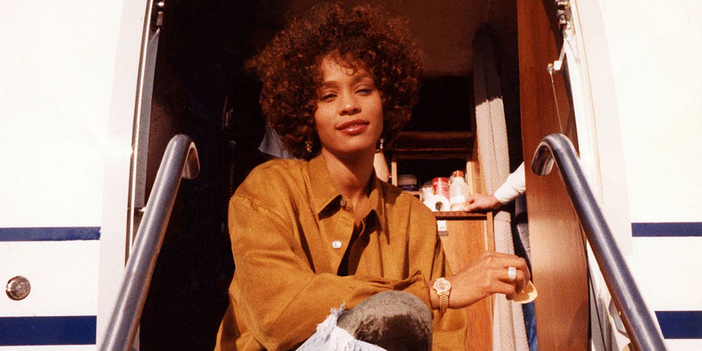 wh_095_i1225_whitneyhouston-1_retouch_lores.jpg