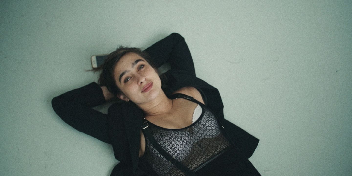 apolonia_still_1.jpg