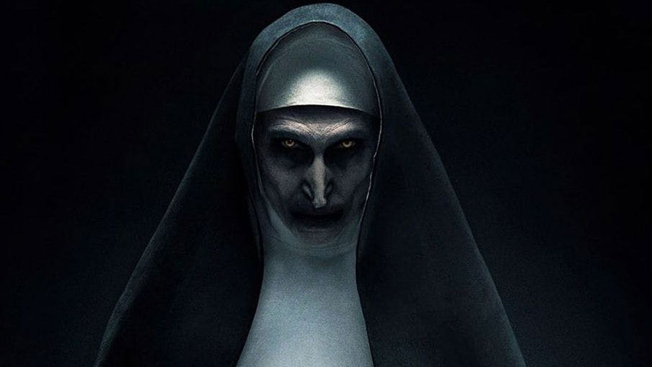 the-nun-redigeret.jpg