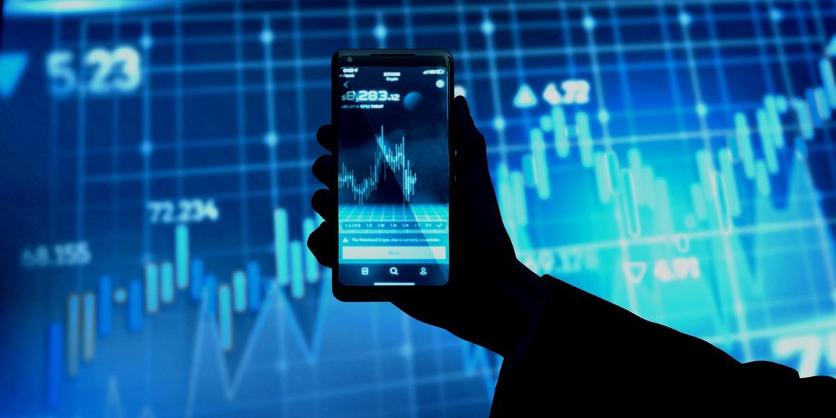 Best Cryptocurrency Exchange Platforms Reviewed: What’s Safe, Fast, and Profitable?