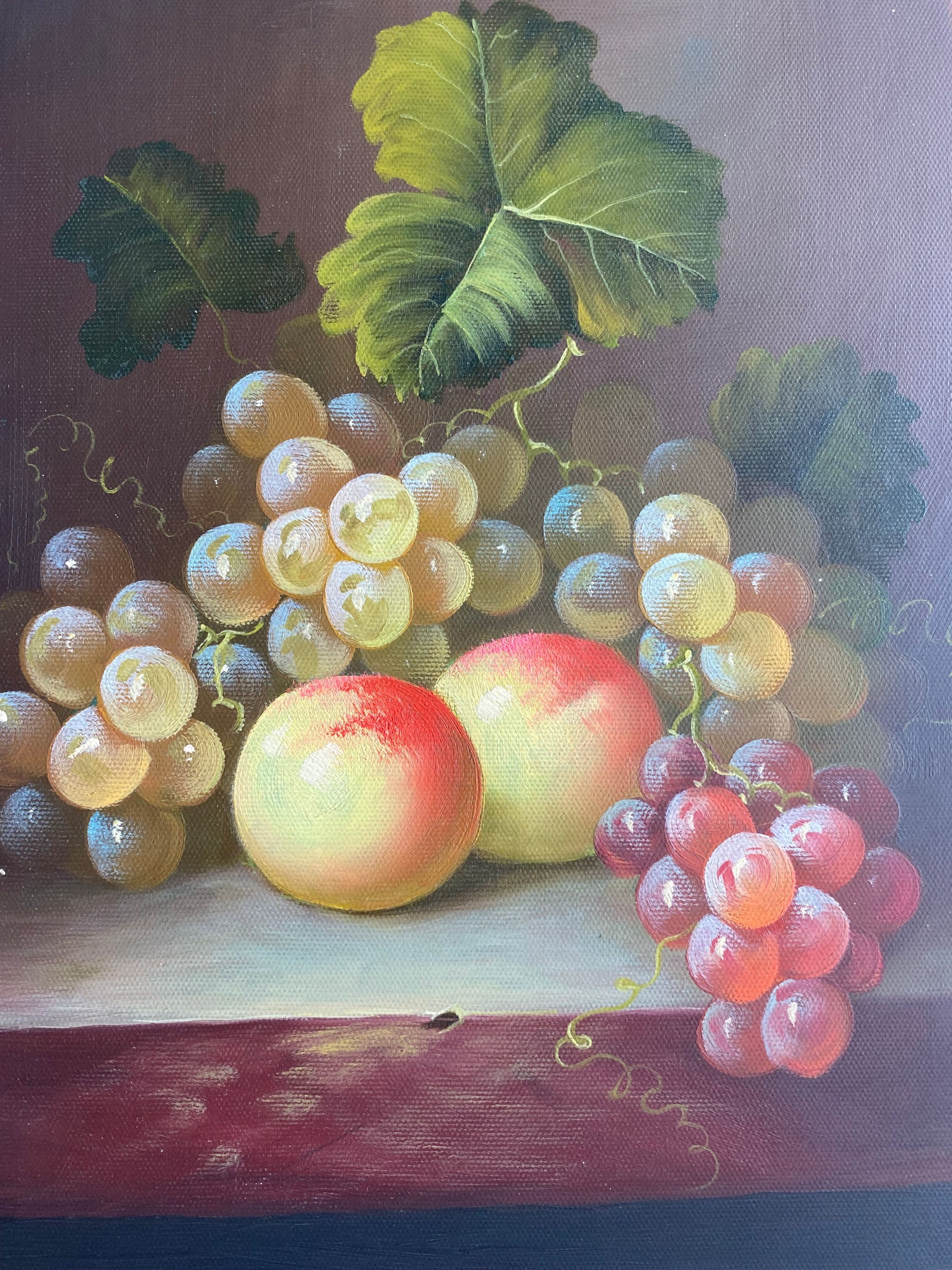 Nature morte de fruits sur une table en bois